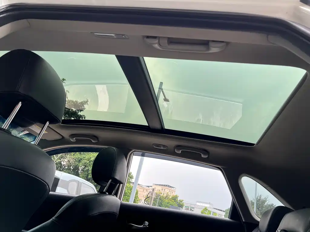 Kia KX3 2015 — фото 14