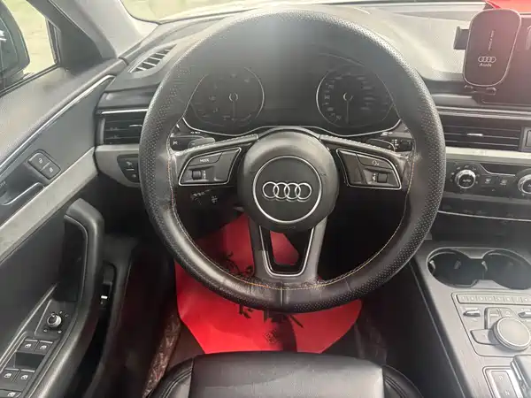 Audi A4L 2020