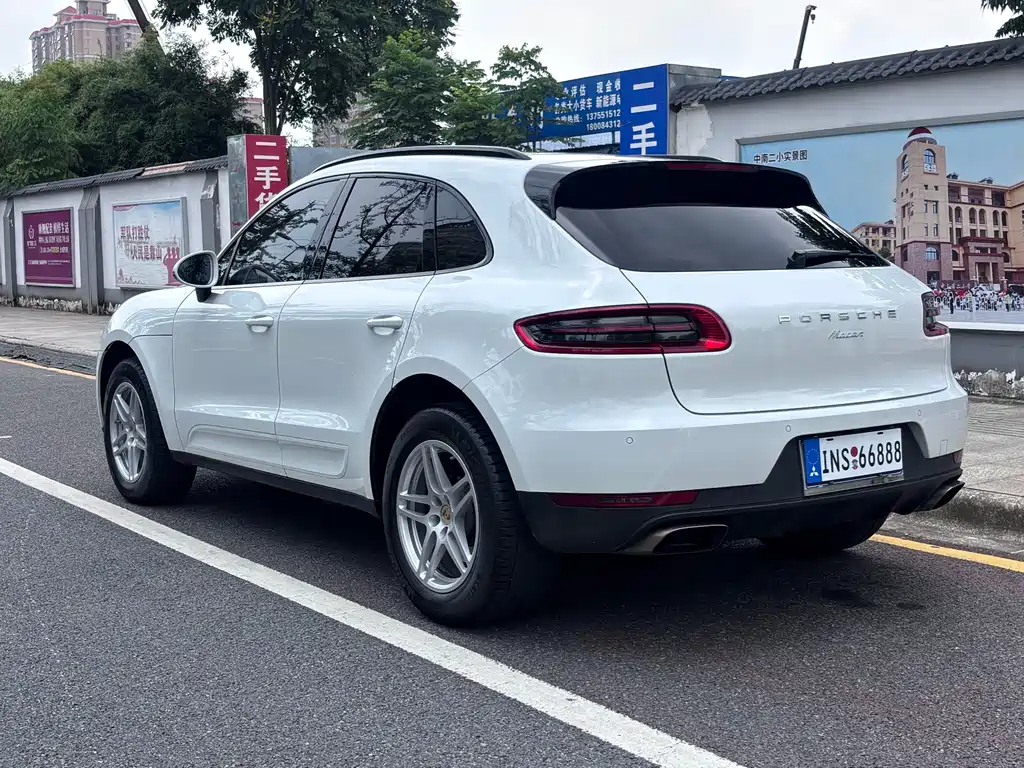 Porsche Macan 2018 — фото 6