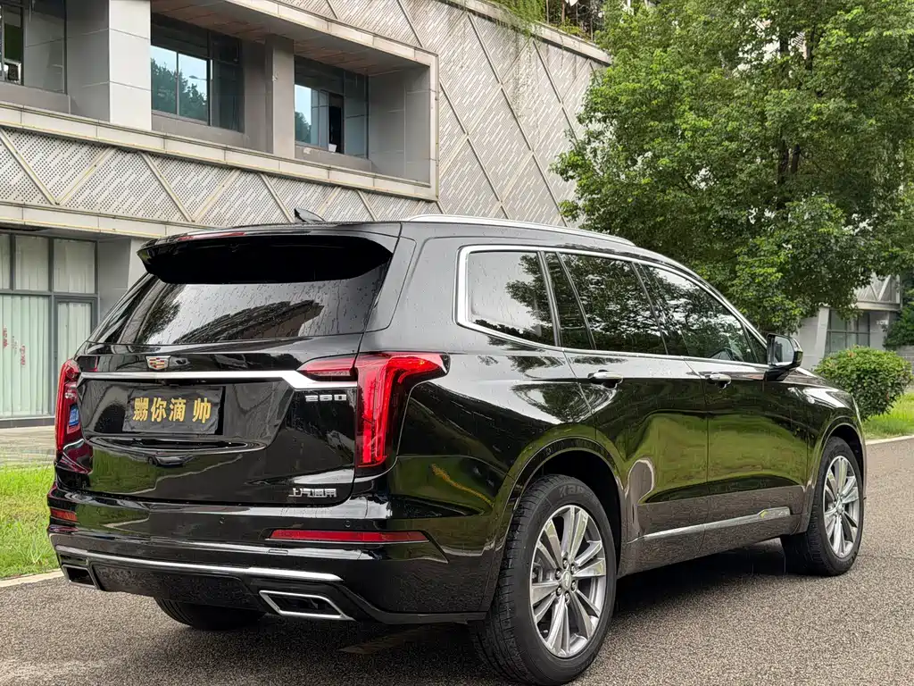 Cadillac XT6 2020 — фото 5