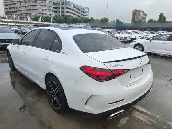 Mercedes-Benz C-Class 2023
