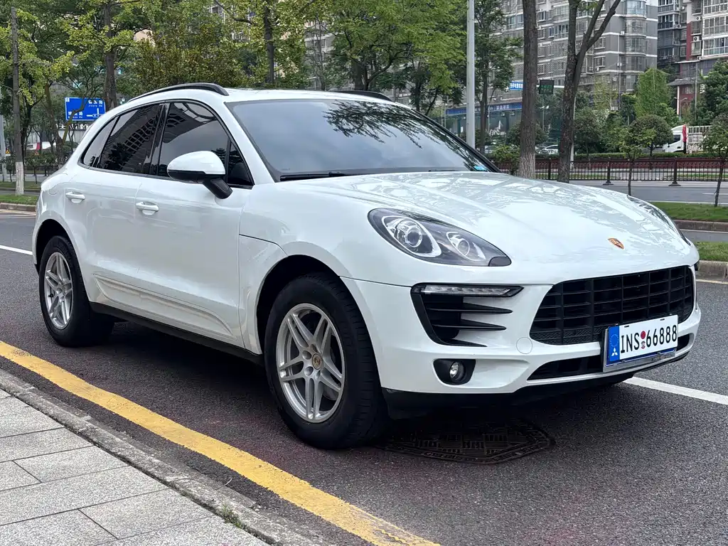 Porsche Macan 2018 — фото 3