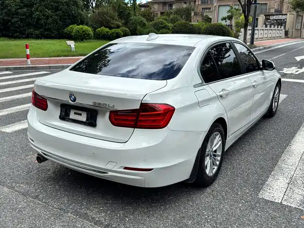 BMW 3 Series 2015