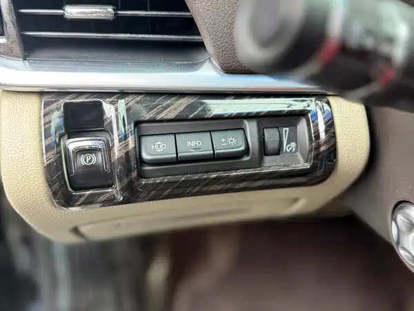 Cadillac XTS 2015