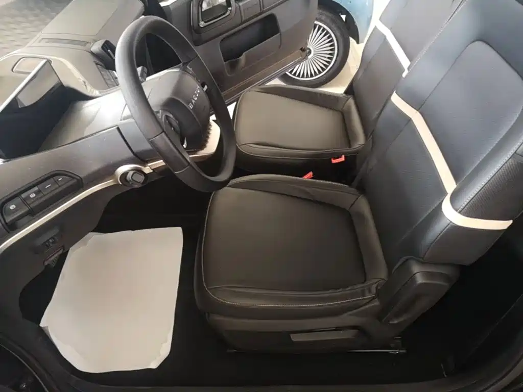 Baojun Kiwi EV 2022 — фото 15