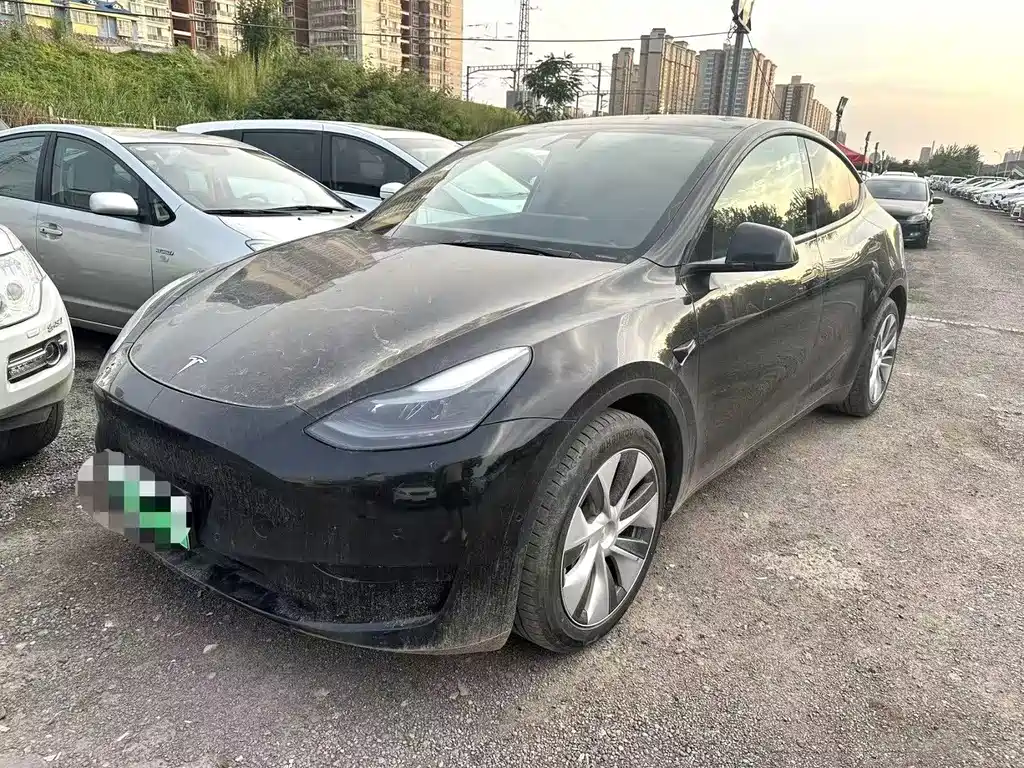 Tesla Model Y 2022 — фото 1