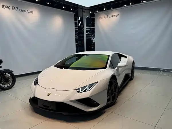 Lamborghini Huracan 2022