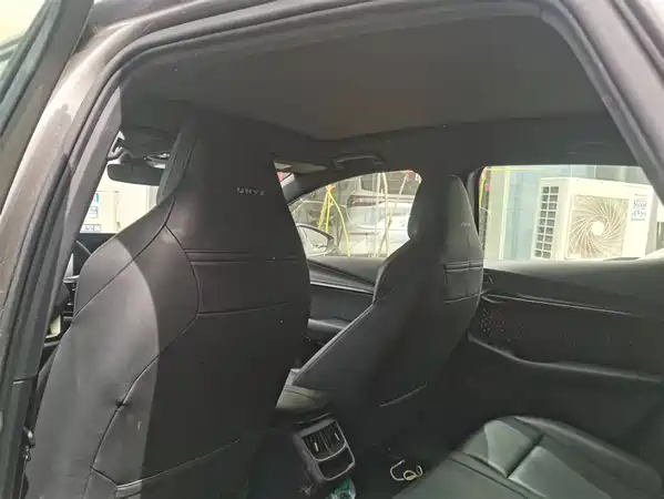 Volkswagen Distinctive 06 2025
