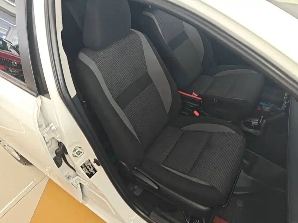 Toyota Vios FS 2021 — фото 25