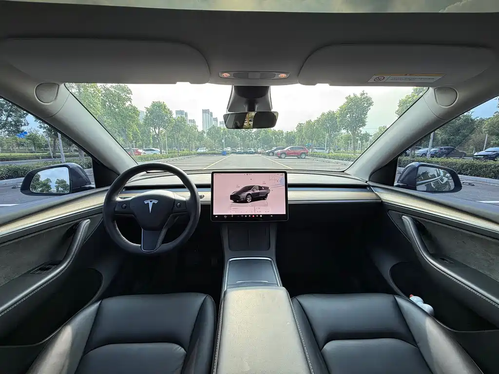 Tesla Model Y 2022 — фото 10