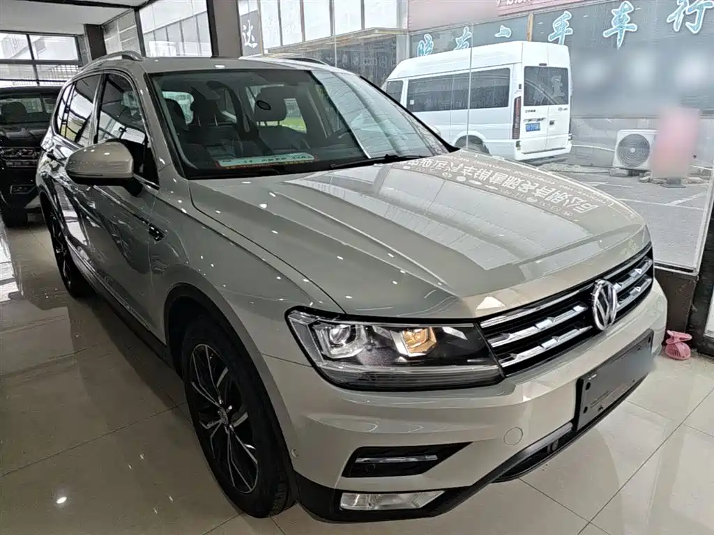 Volkswagen Tiguan L 2019 — фото 22