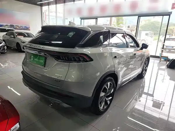 BAIC X7 2021