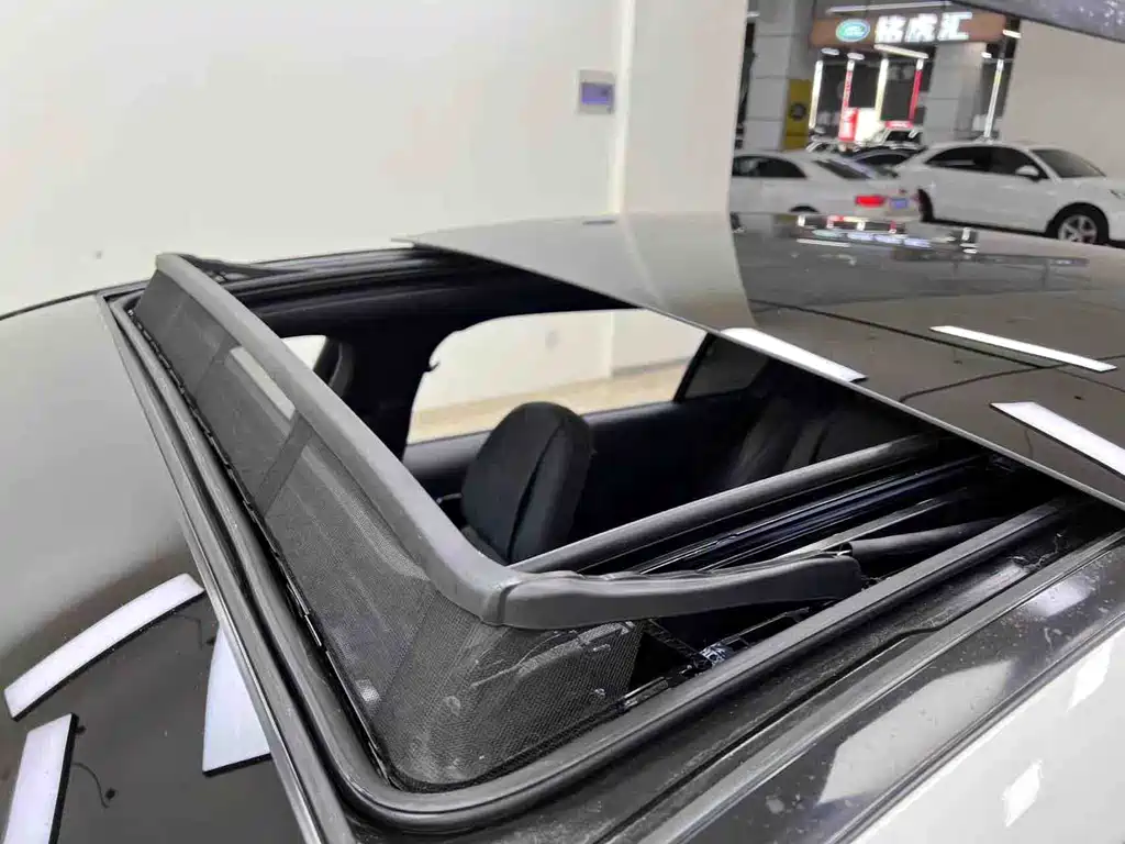 Mercedes-Benz C-Class 2024 — фото 19
