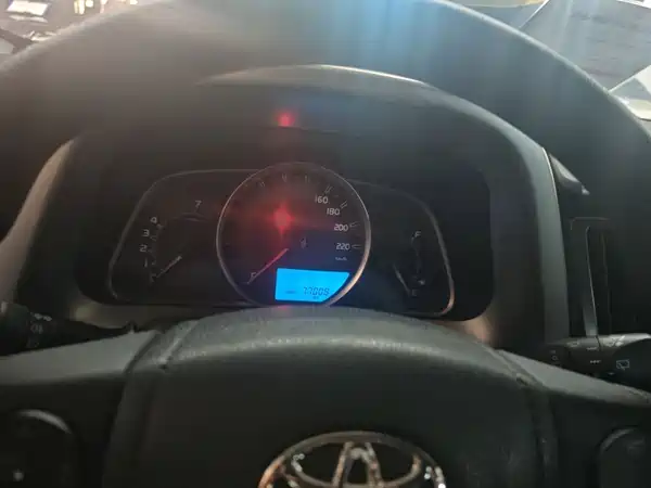 Toyota RAV4 2015