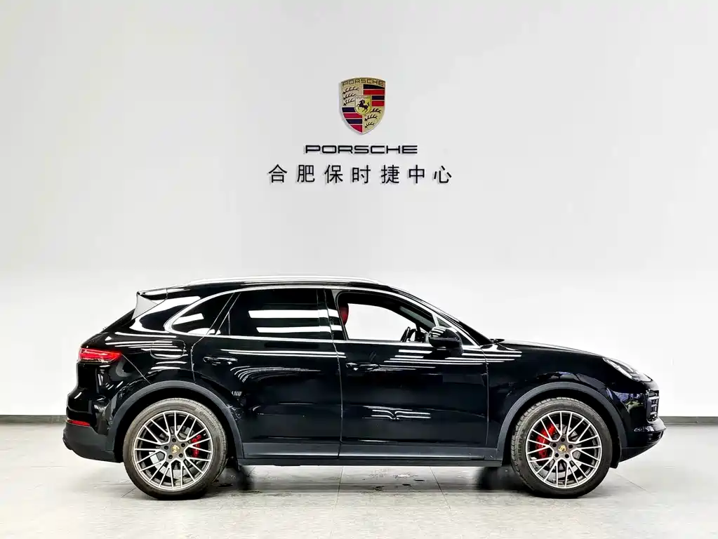 Porsche Cayenne 2022 — фото 8