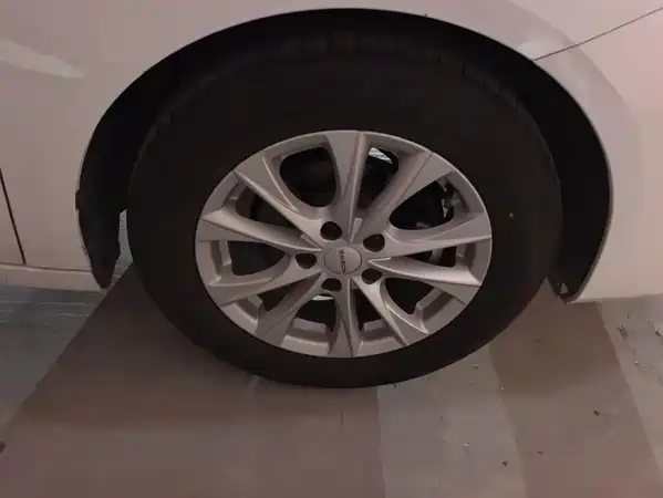 Roewe i5 2024