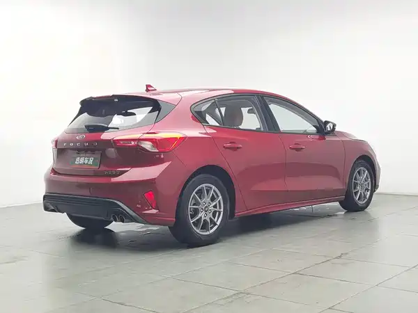 Ford Focus 2021