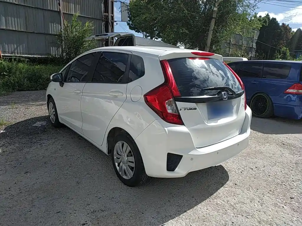 Honda Fit 2015 — фото 5