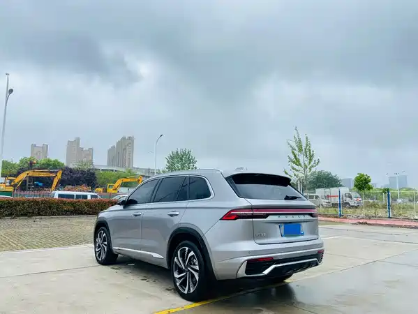 Geely Xingyue L 2024