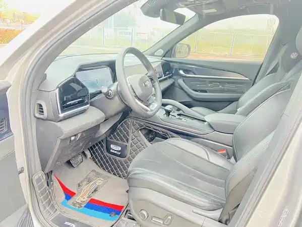 Geely Xingyue L 2024