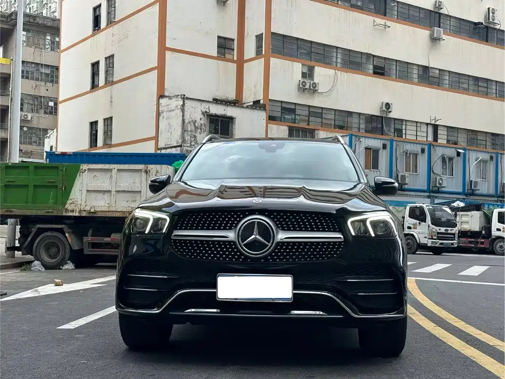Mercedes-Benz GLE 2020 — фото 2