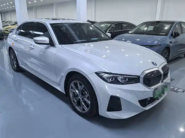 BMW i3 2024