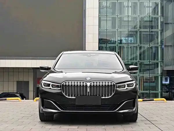 BMW 7 Series 2021