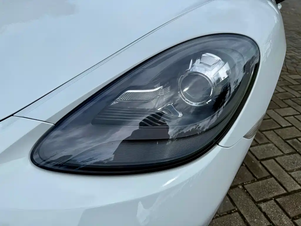 Porsche 718 2018 — фото 10
