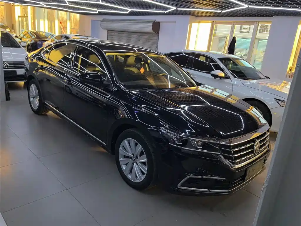 Volkswagen Passat 2021 — фото 4