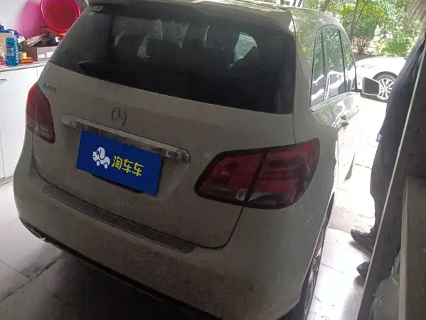 Mercedes-Benz B-Class 2015