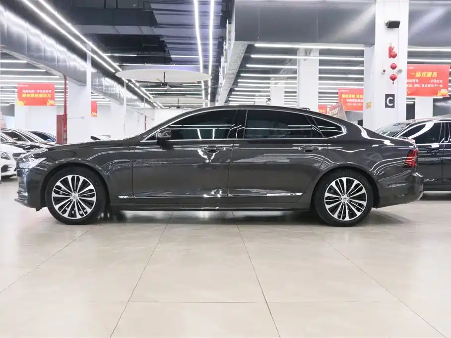 Volvo S90 2023 — фото 2