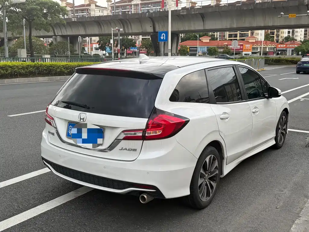 Honda Jade 2018 — фото 6