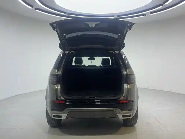 Land Rover Discovery Sport 2021 — фото 18