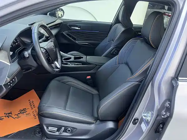 Toyota Avalon 2025