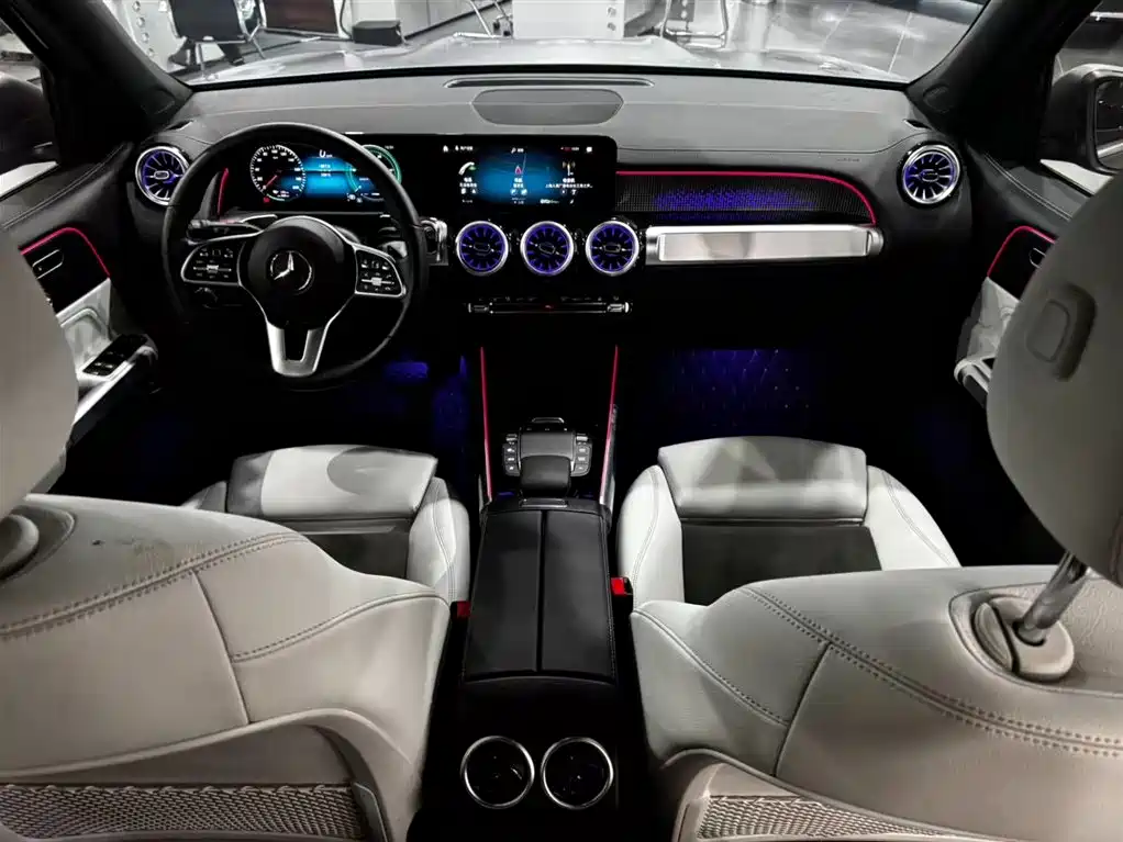 Mercedes-Benz EQB 2023 — фото 17