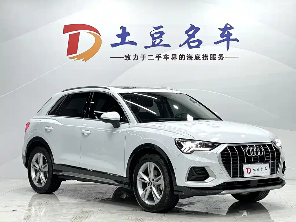 Audi Q3 2022 — фото 3