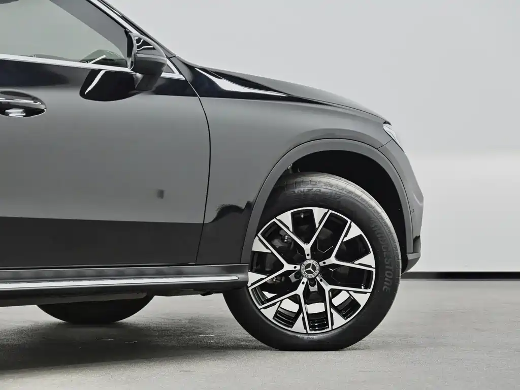 Mercedes-Benz GLC 2023 — фото 31