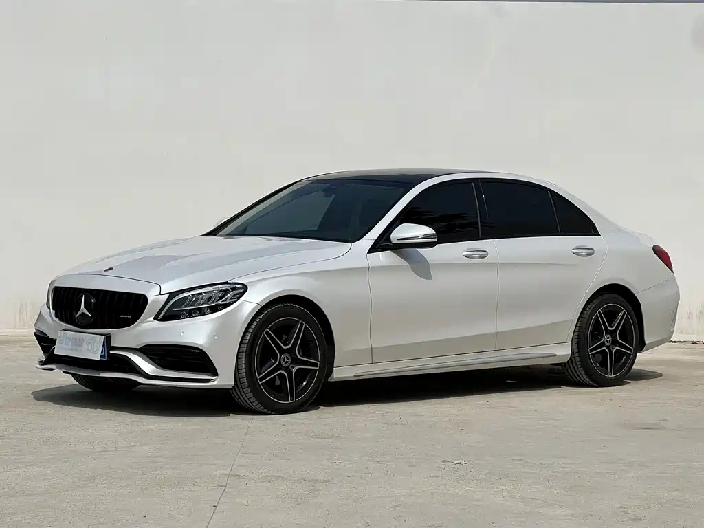 Mercedes-Benz C-Class 2022 — фото 1