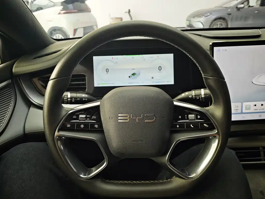 BYD Seal 2024 — фото 10