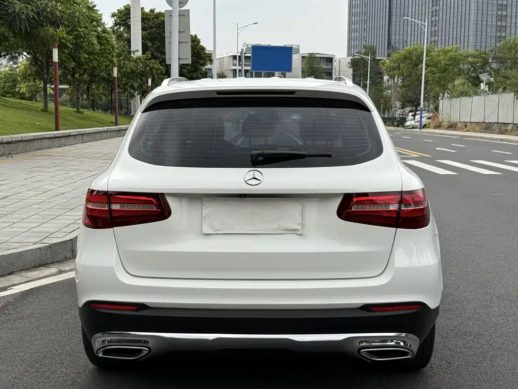 Mercedes-Benz GLC 2016 — фото 11