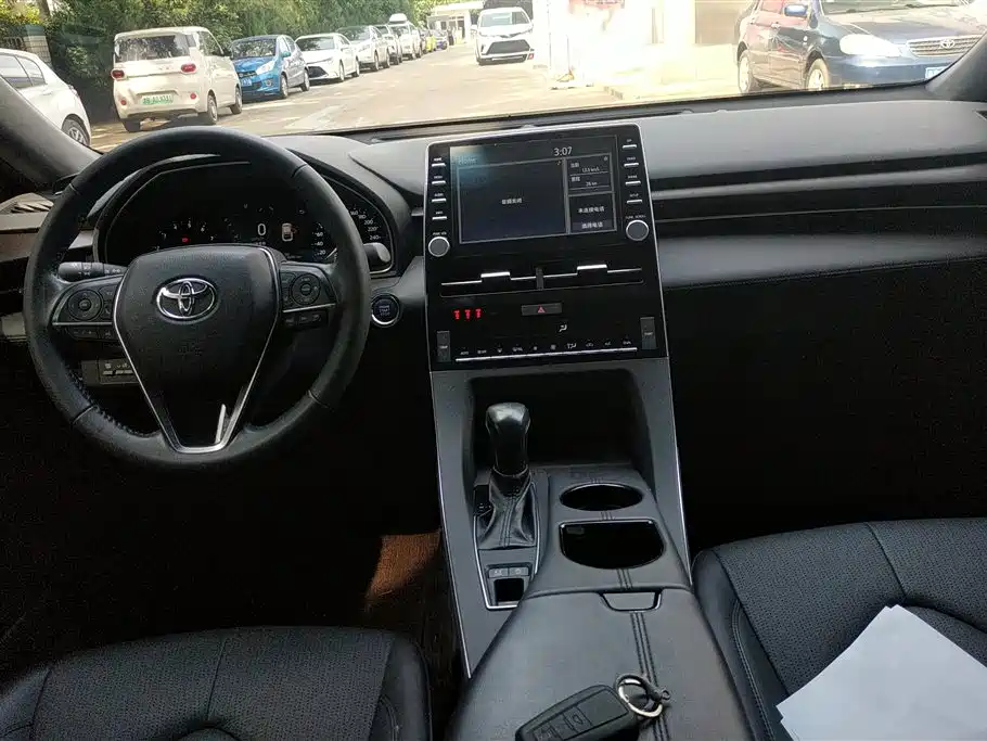Toyota Avalon 2020 — фото 12