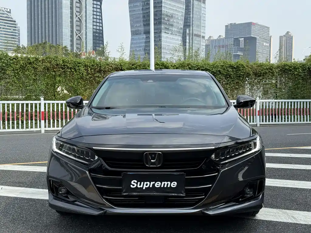 Honda Accord 2022 — фото 2
