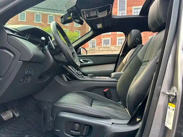 Land Rover Range Rover Velar 2020