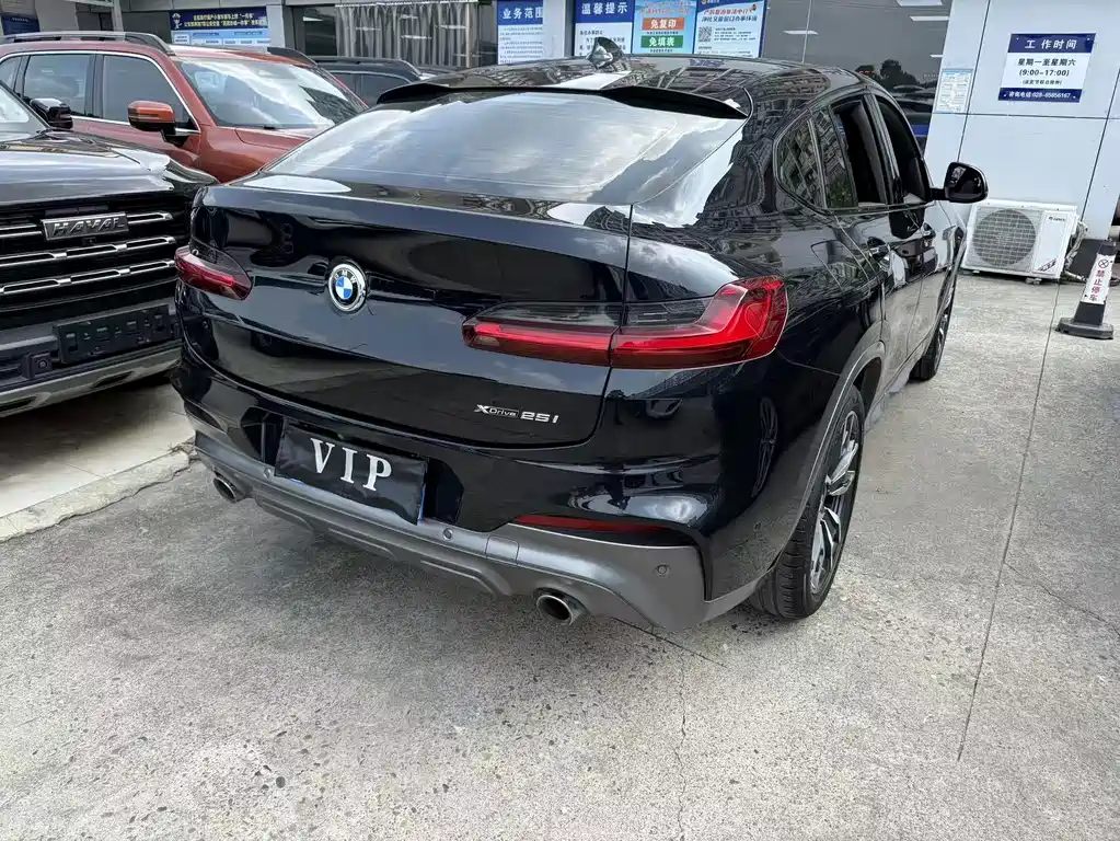 BMW X4 2018 — фото 20