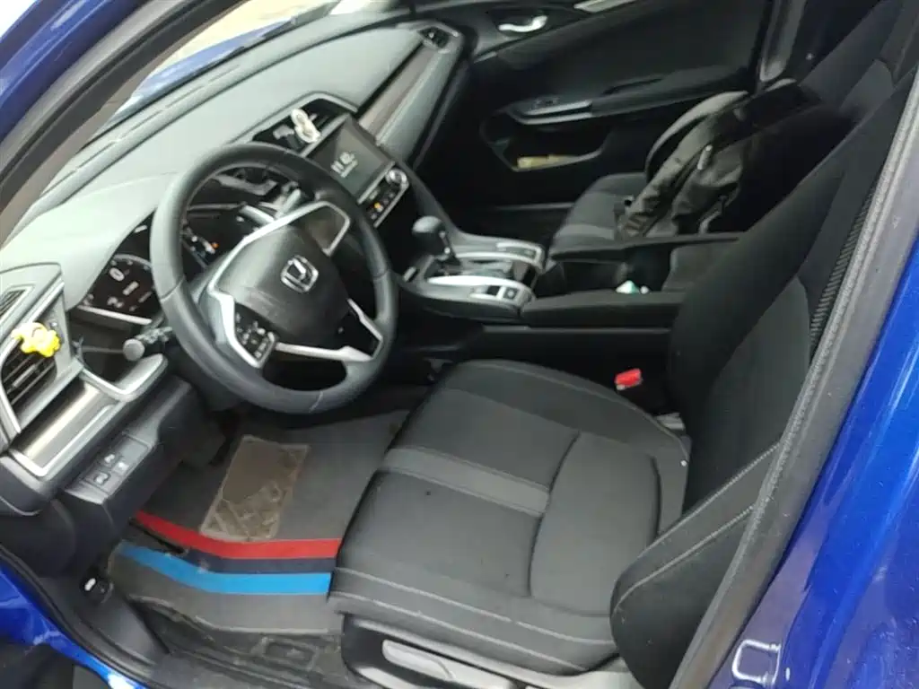 Honda Civic 2020 — фото 15
