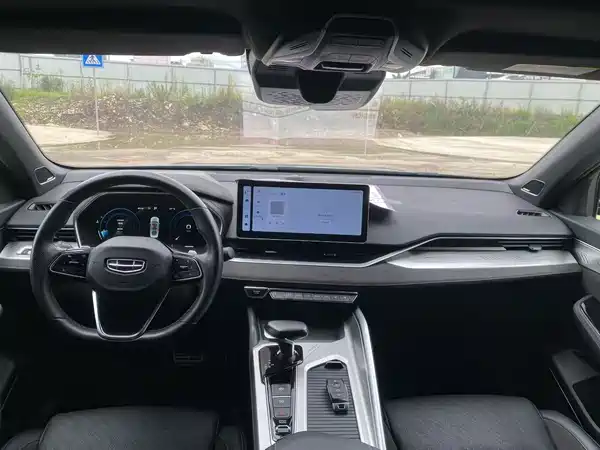 Geely Xingrui 2024