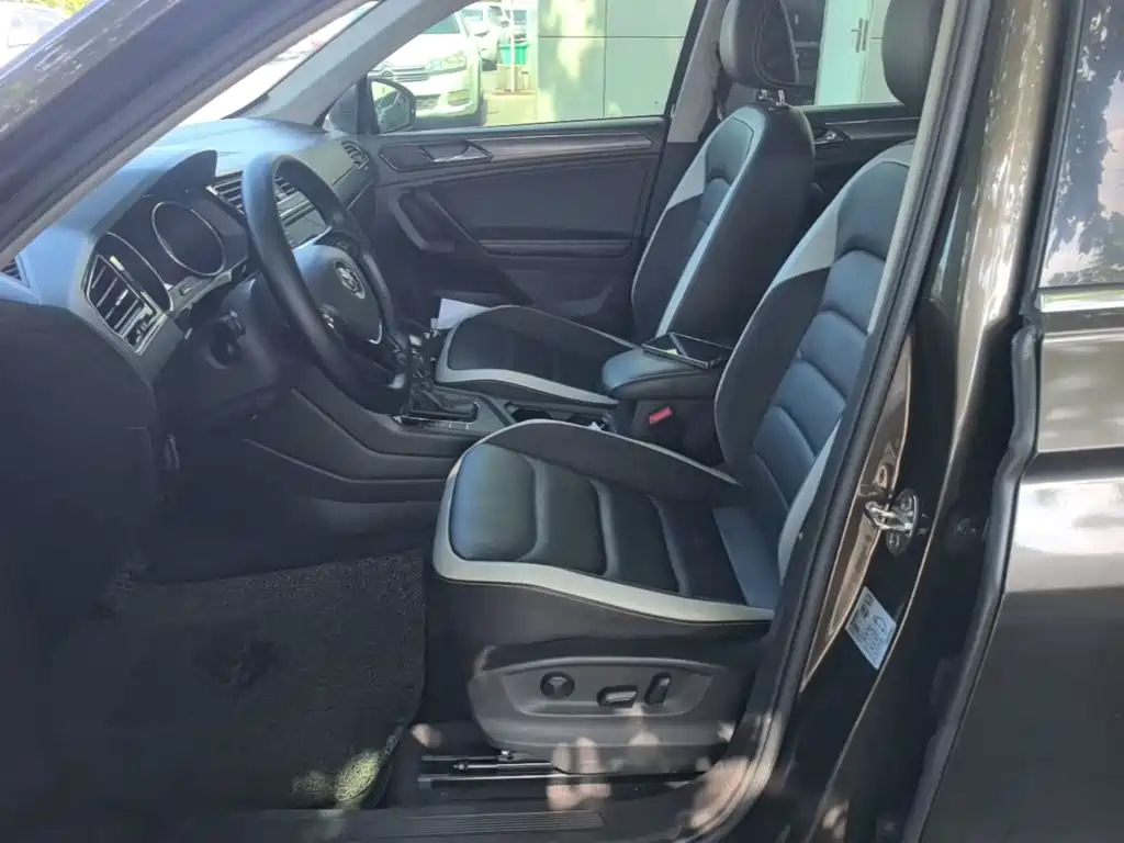Volkswagen Tiguan L 2018 — фото 15