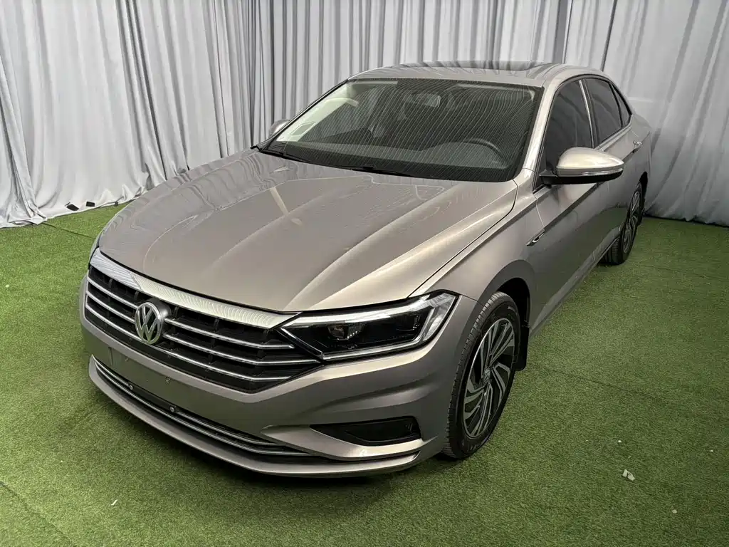 Volkswagen Sagitar 2022