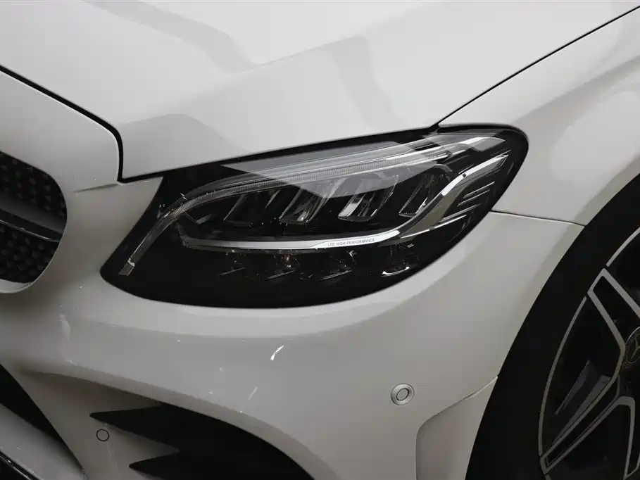 Mercedes-Benz C-Class 2019 — фото 24