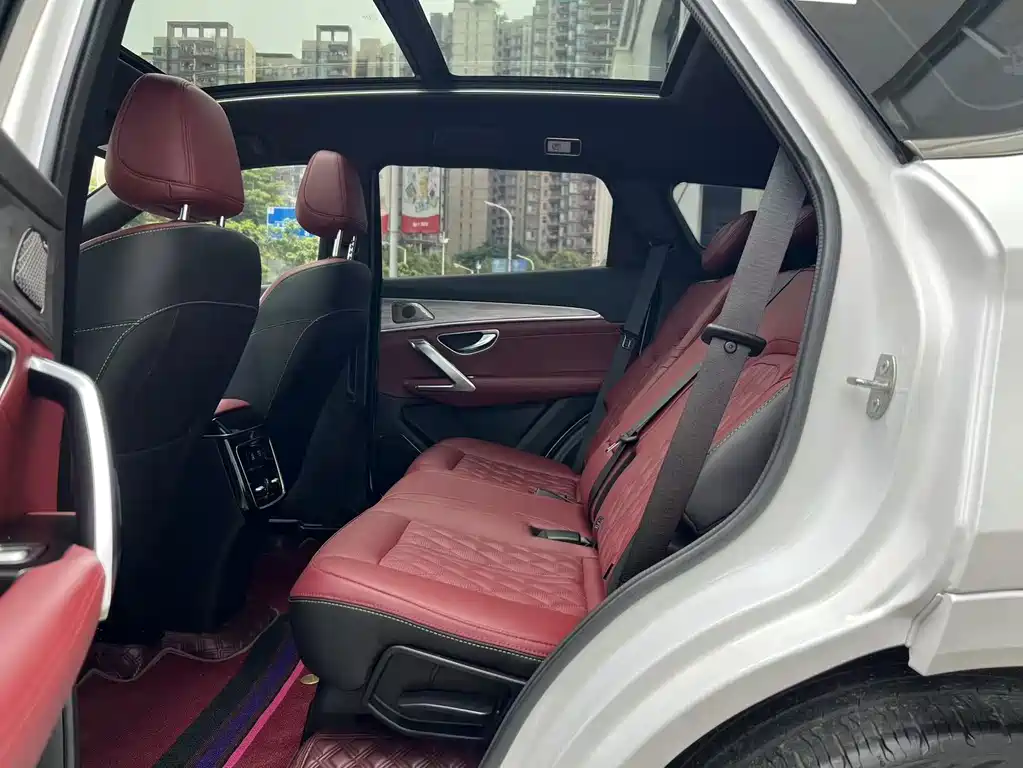 Jetour X70 PLUS 2022 — фото 14